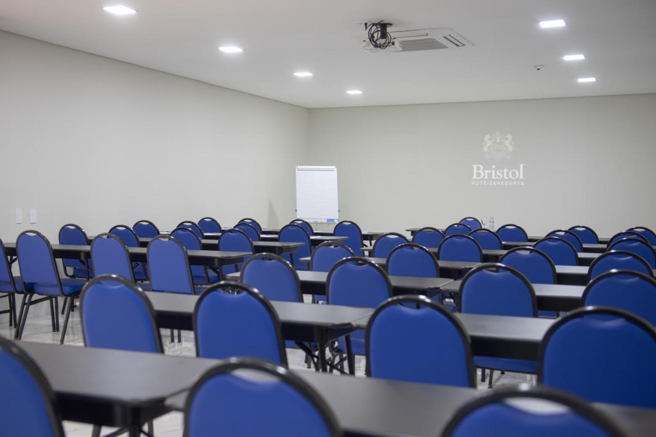 Bristol Infinity Rio Claro Otel Dış mekan fotoğraf