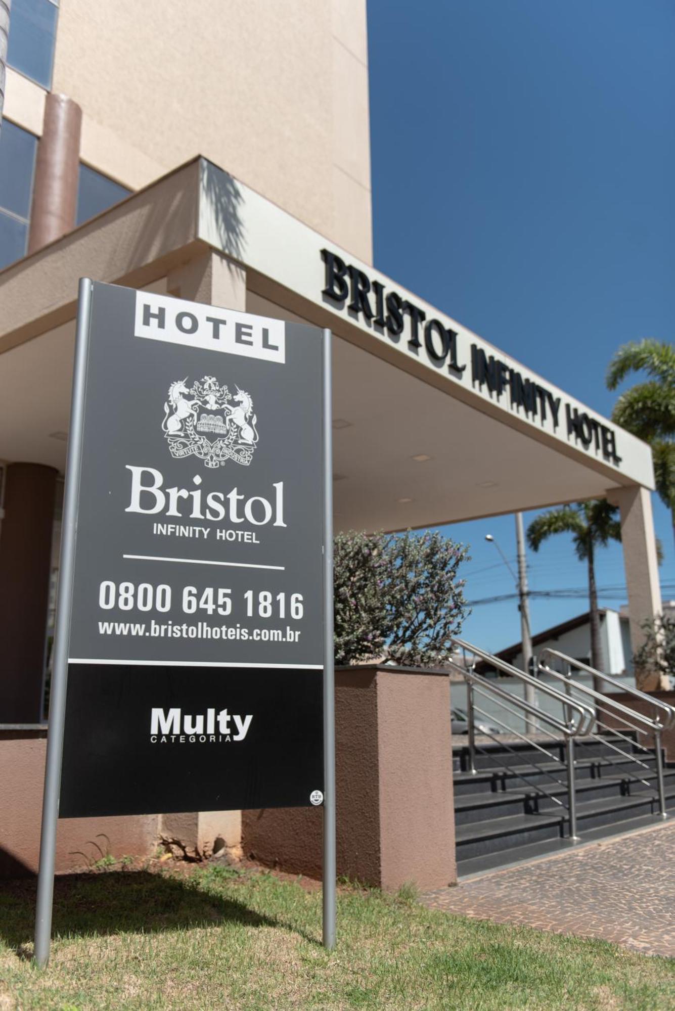 Bristol Infinity Rio Claro Otel Dış mekan fotoğraf